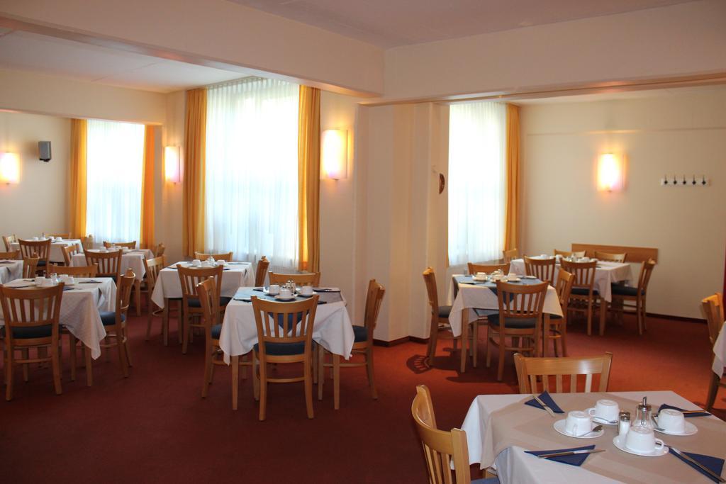 Siegfriedshof Hotel Berlim Exterior foto